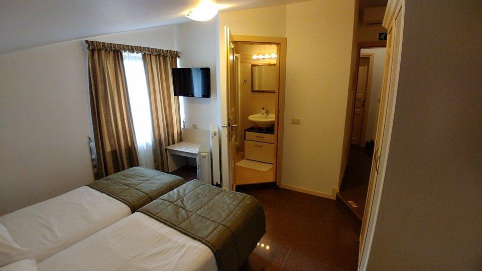 Guest House Sterk Nova Gorica Buitenkant foto